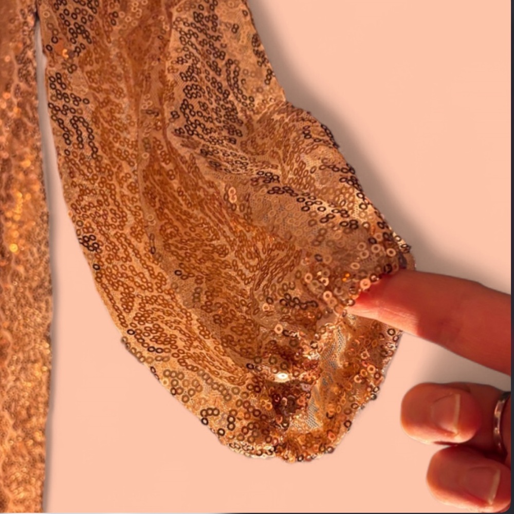 Rose Gold Y2K Sequin Micro Mini dress ✨ - Picture 4 of 10